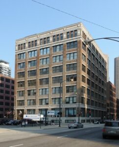 Fifield Cos. has purchased 600 W. Jackson, an eight-story, 106,000-square-foot office building in Chicago's West Loop. Photo by CoStar Group.