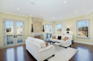At Willow Lake, buyers can choose from seven floor plans ranging in size from 2,495 to 4,338 square feet.
