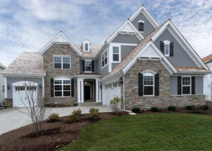 According to Meritus Homes, there are several reasons why buyers should start the process of building a new home in the fall and winter months.
