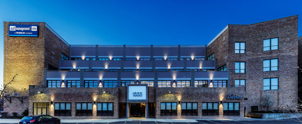 1333 N Kingsbury