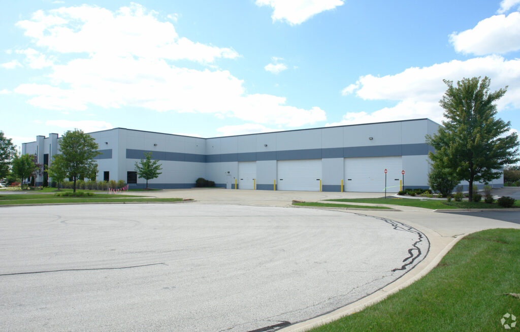 Nai Hiffman Completes 63 318 Square Foot Industrial Lease Filling Warehouse Building In Hanover Park Ill Taylor Johnson