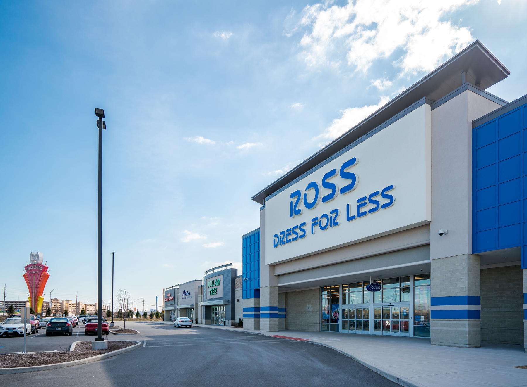 MARCUS & MILLICHAP BROKERS 8 MILLION SALE OF MULTITENANT RETAIL