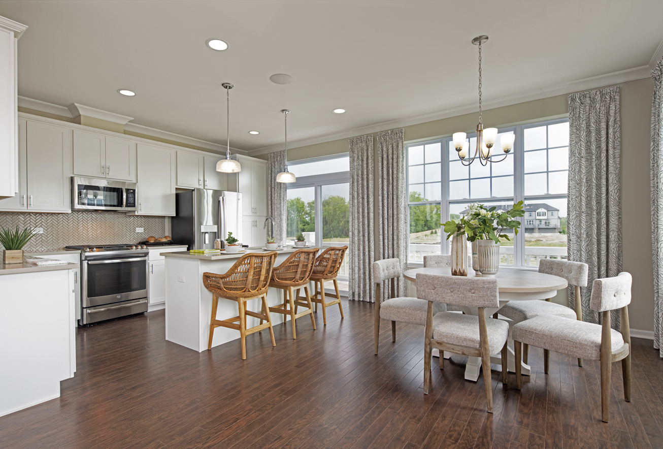 Lexington Homes Starts Sales for 64 Townhomes at Timberleaf in Roselle