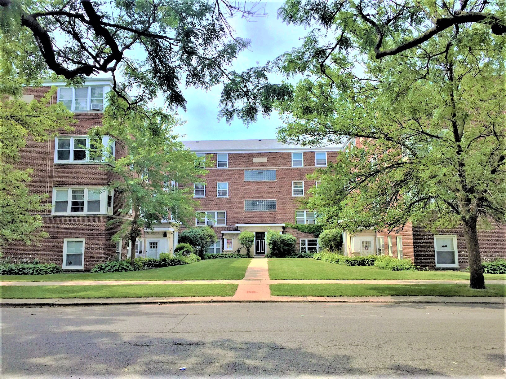 Interra Realty Brokers 6.725 Million Sale of Multifamily Property in